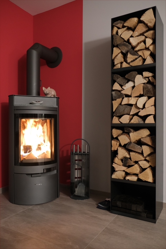 Kaminholz Regal aus Stahl