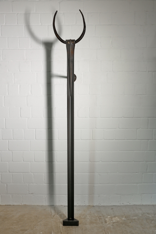 Garderobe aus Stahl