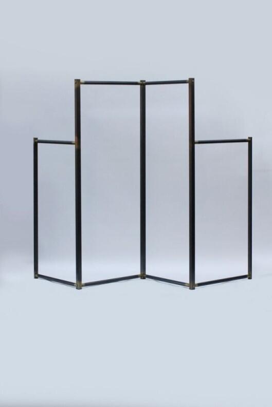 Garderobe aus Rohstahl