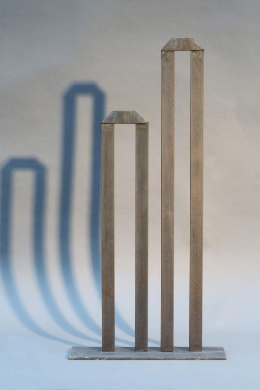 Entwürfe als Modell und Visualisierungen für einen Zaun