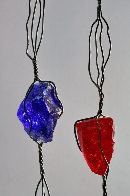 Paravent aus Rohglas-Brocken und Stahl