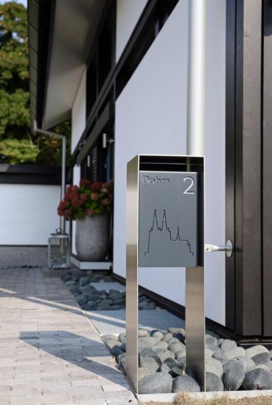 Kölner Briefkasten aus Edelstahl