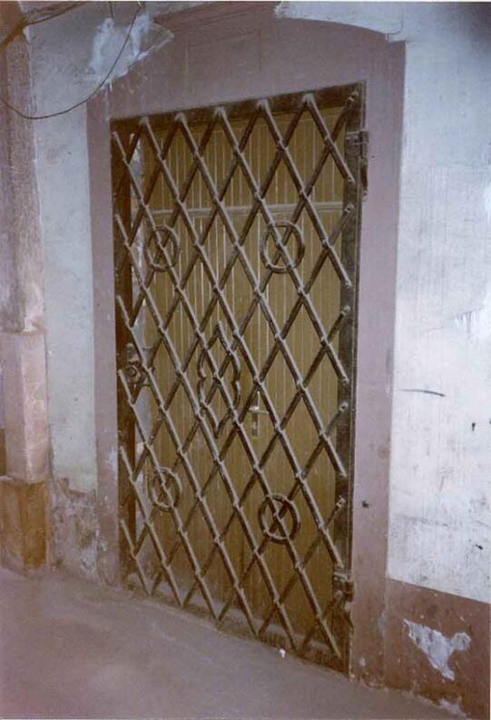 Fenster- und Türgitter für den Bartelshof in Leipzig