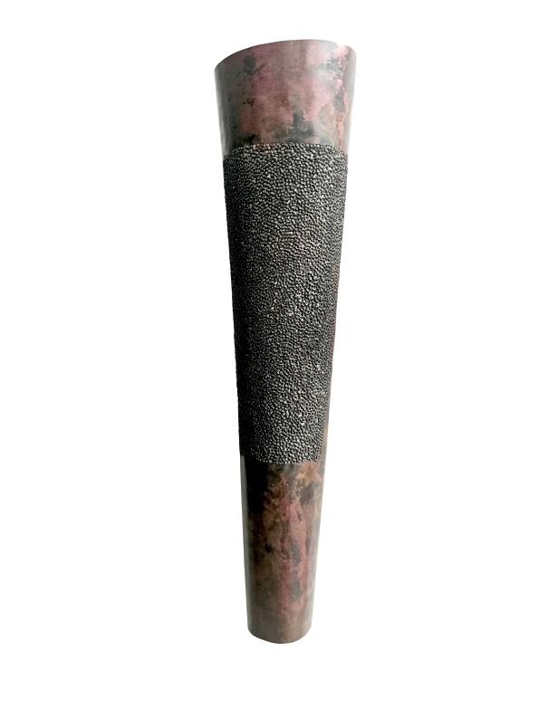 Perfora I - Wandleuchte aus Kupfer