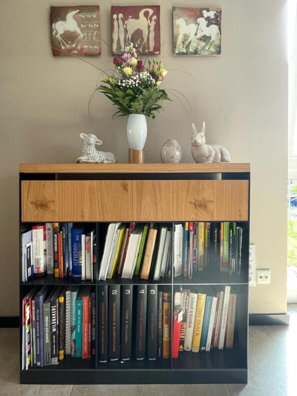 Sideboard mit Schublade