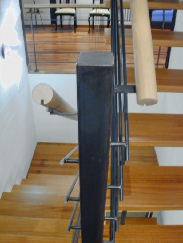 Treppe mit Geländer