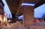 Brücken- und Straßenbeleuchtung des Platzes unter der Nord Süd Brücke in Peine.