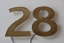 Hausnummer 28 aus Tombak