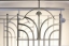 Französischer Balkon einem Schmuckornament aus lackiertem Stahl
