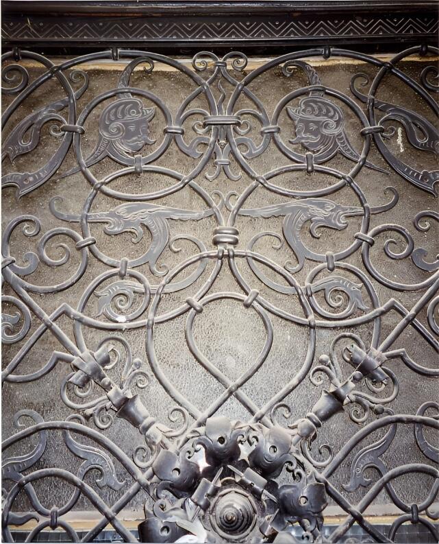 geschmiedete Tür Kolonadenstr.