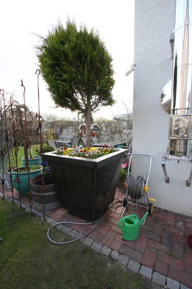 Pflanztrog aus 3 mm Stahlblech geschweißt