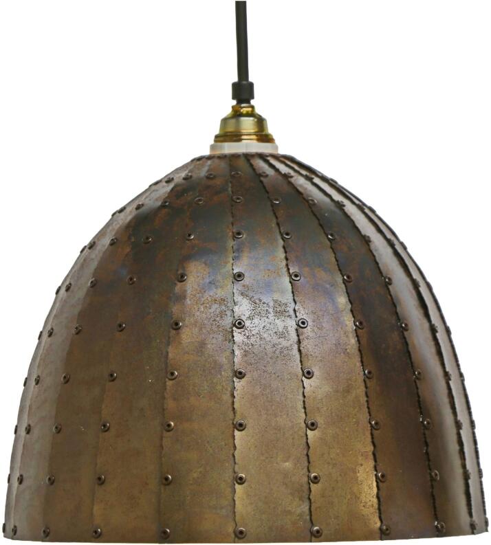 Goldkern, abgependelte Leuchte, innen vergoldet