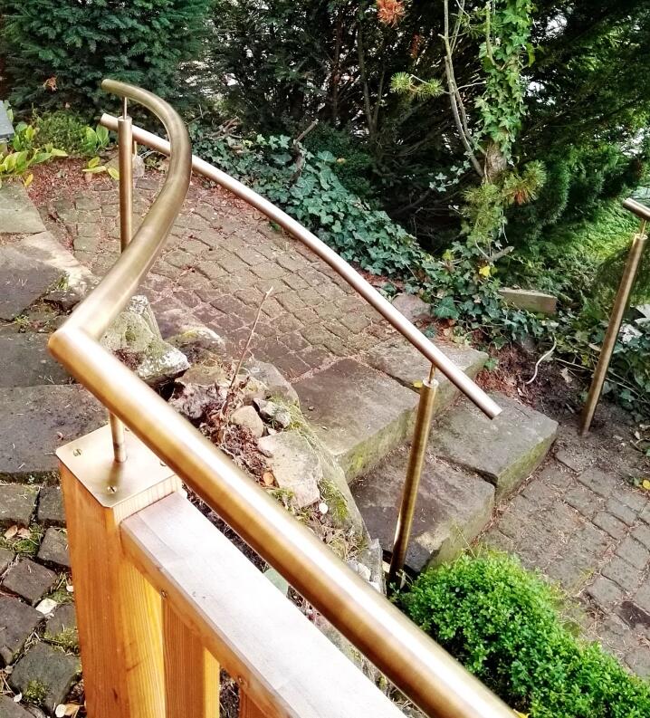 Handlauf aus Bronze