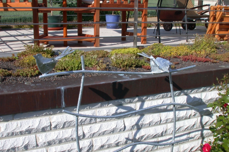 Rankgitter, gelaserte Vögel