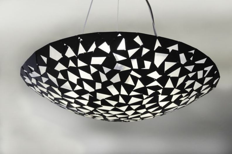 Kronleuchter aus Stahlblech