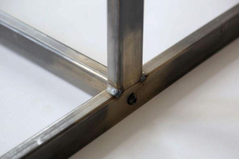 3 Stück Garderoben und Kleiderbügel aus Zunderstahl