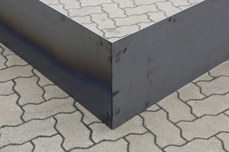 Hochbeet aus 3 mm Corten Stahl