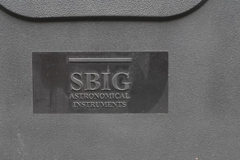 SBIG STi C - CCD Mond und Planeten Kamera in Farbe