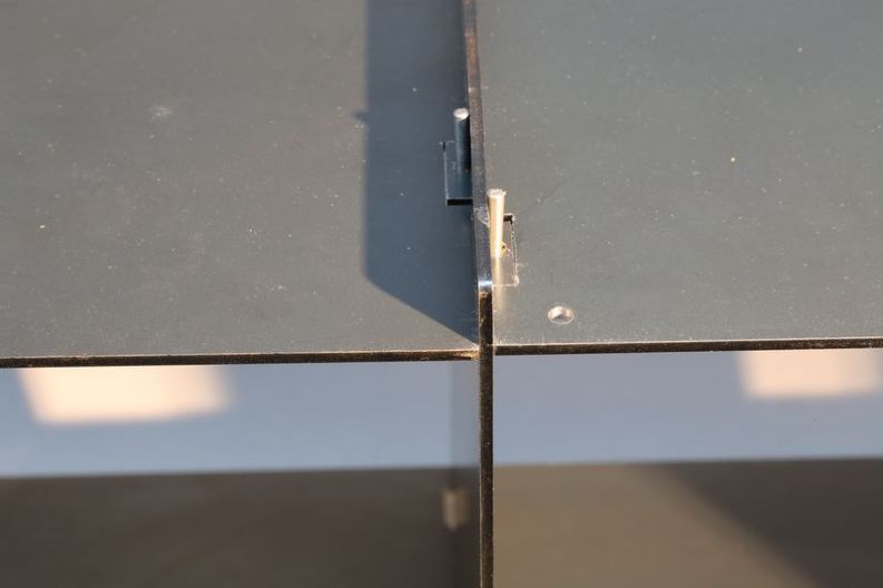 Steckregal mit Glastüren