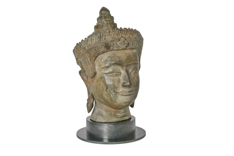 Sockel für einen Buddha Kopf