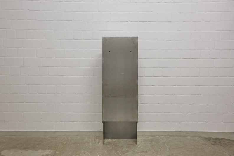 Edelstahlbriefkasten mit Firmenlogo