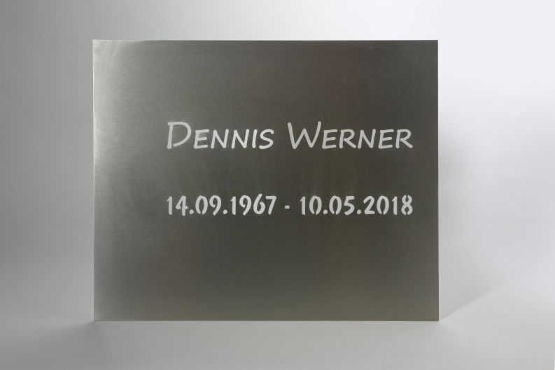 Edelstahl Schild gelasert
