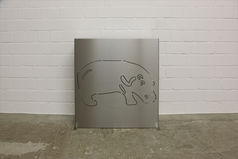 Heizkörperverkleidung mit Nilpferdmotiv