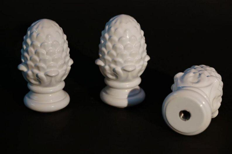 Pfostenabschluß Zapfen