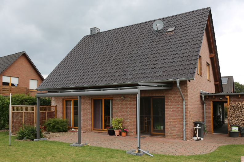 Cabrio Terrassen Schiebedach mit Klaiber Beschattung