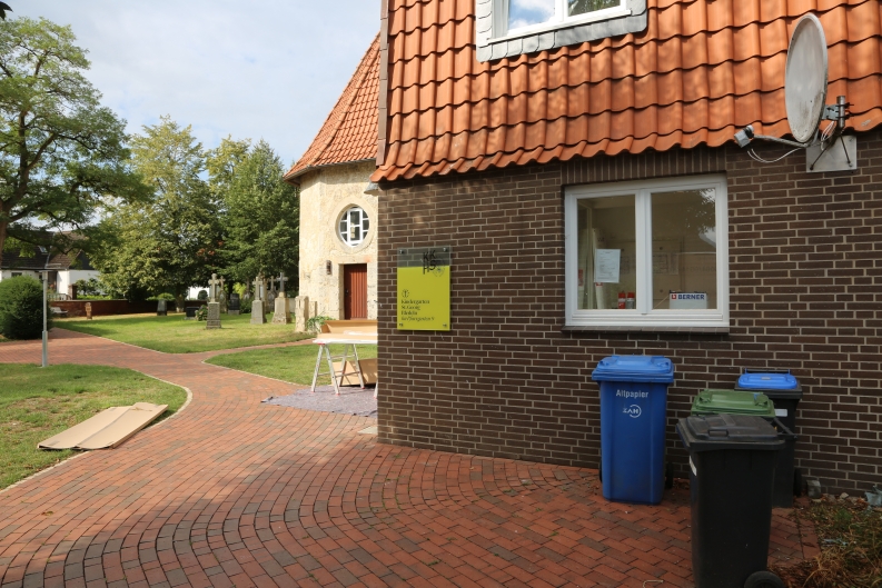 bedrucktes Glasschild