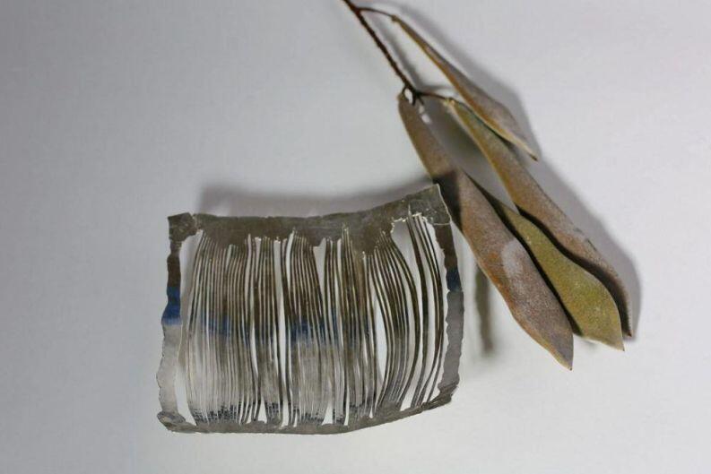 flache Silberschale geschmiedet