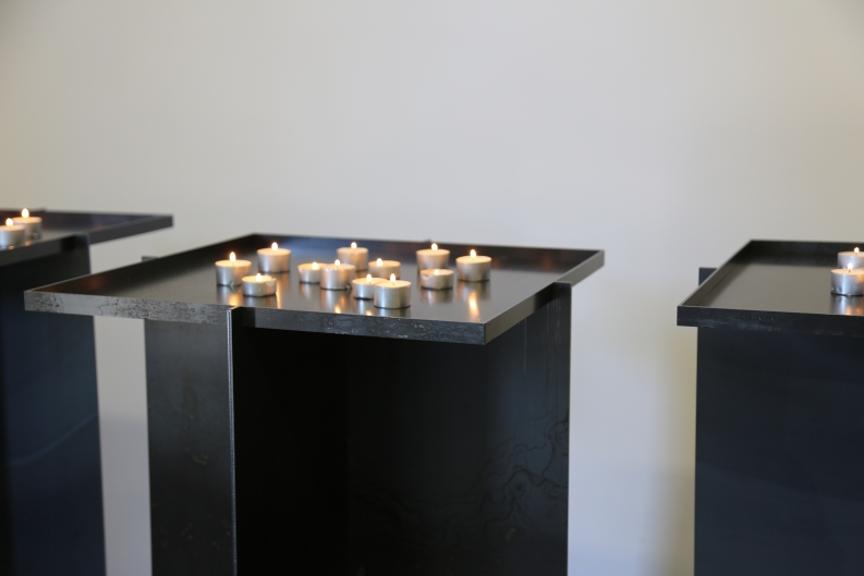 Ständer für Opferkerzen