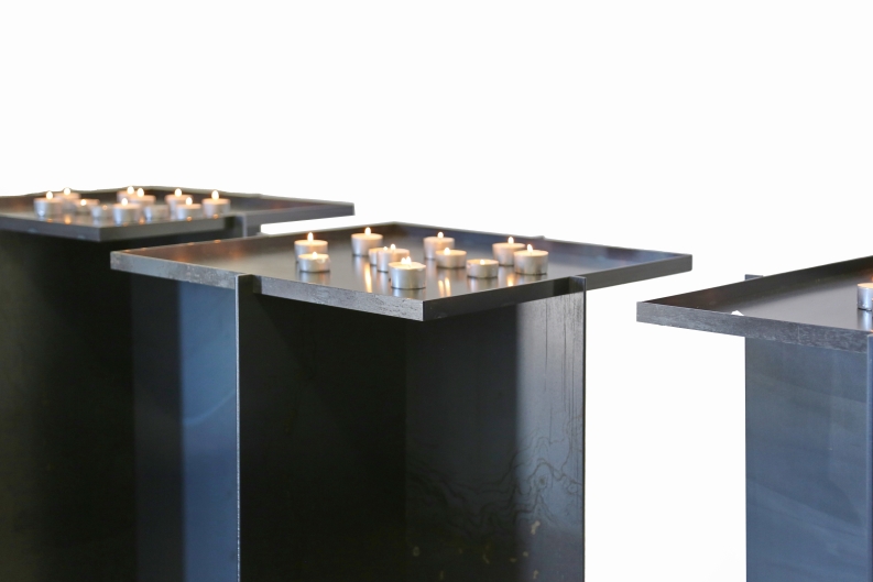 Ständer für Opferkerzen