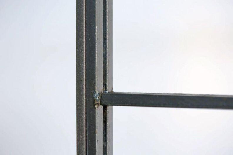 Sprossenfenster im Loft Look