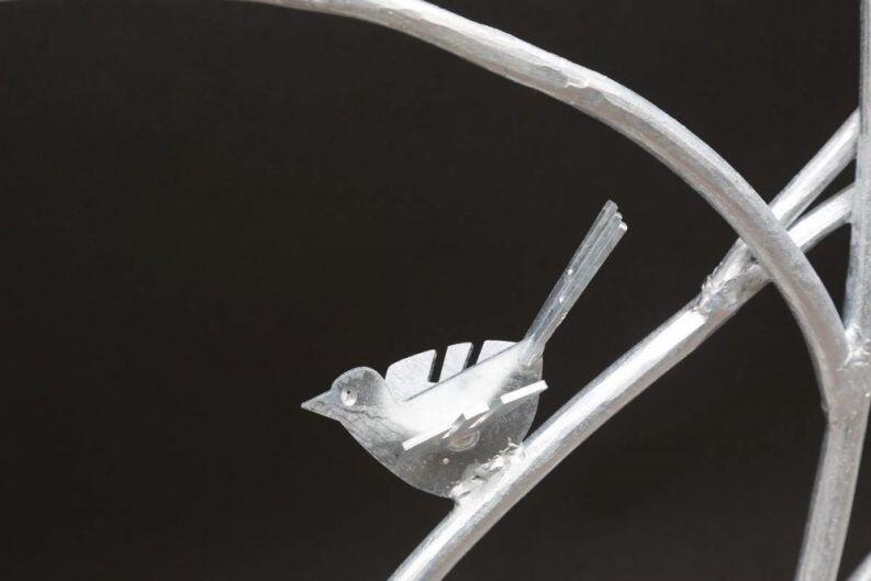 Fenstergitter mit Vögel und Ast-Struktur, schön und sicher