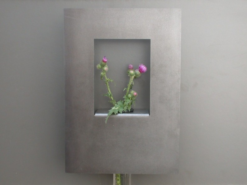 wandhängende Blumenvase