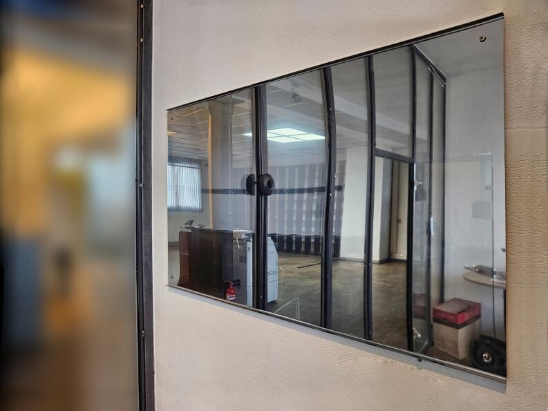 Edelstahl Magnet Pinnwand aus Spigelblech