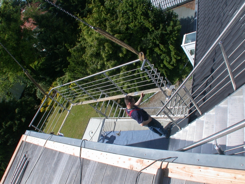 Montage Geländer und Terrassengeländer aus Edelstahl