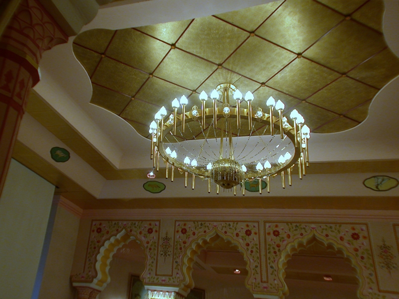 integrierter Beamer in Sonderleuchte