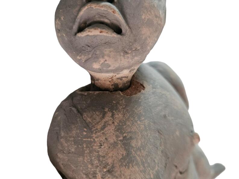 Alte mexikanische Keramikfigur im Stil der westmexikanischen Schachtgrabkulturen - mexikanische