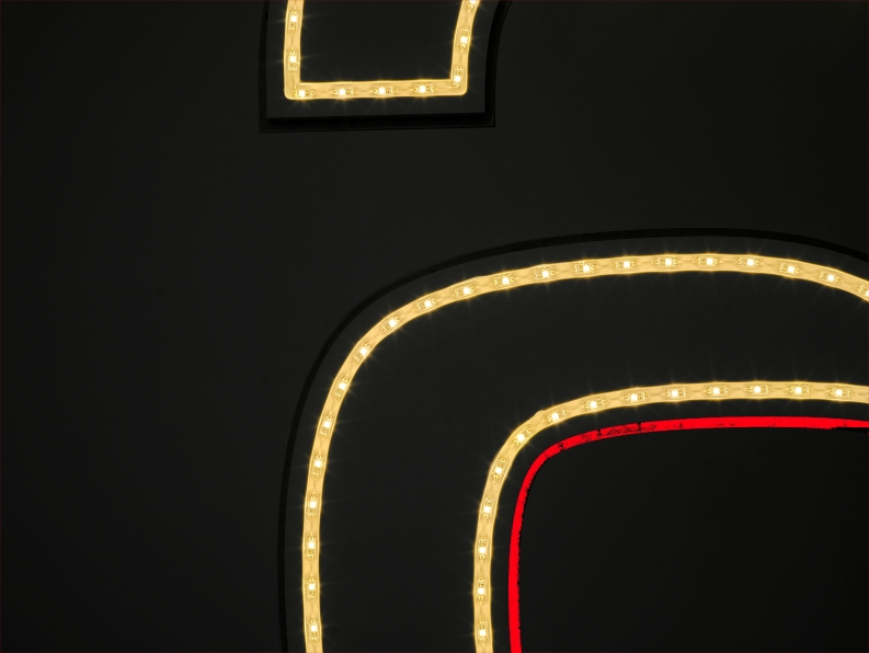 riesige LED Hausnummer 6 aus Edelstahl - LED Hausnummer