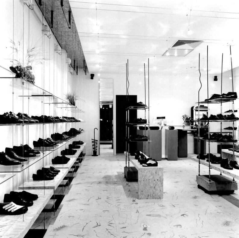 Geschäftseinrichtung - evolution in shoes