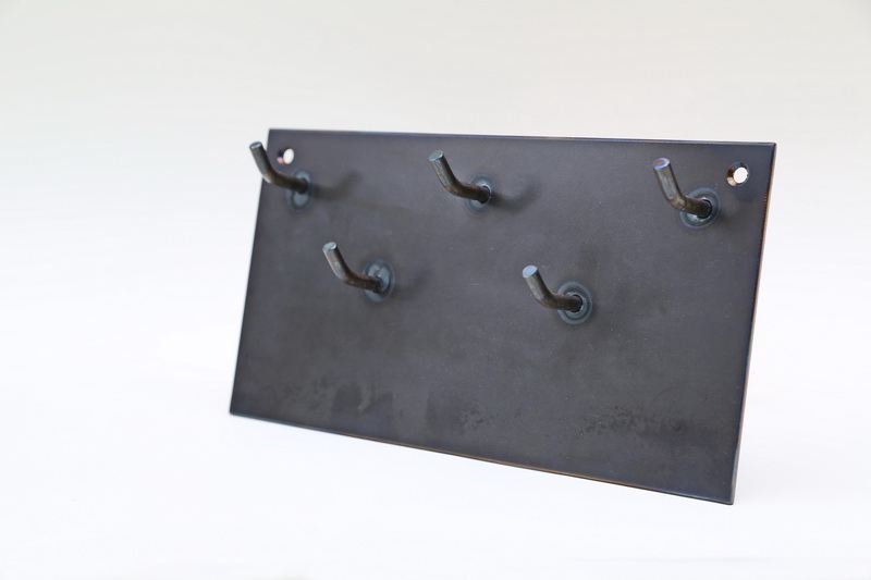 Schlüsselbrett aus 3 mm Zunderstahl