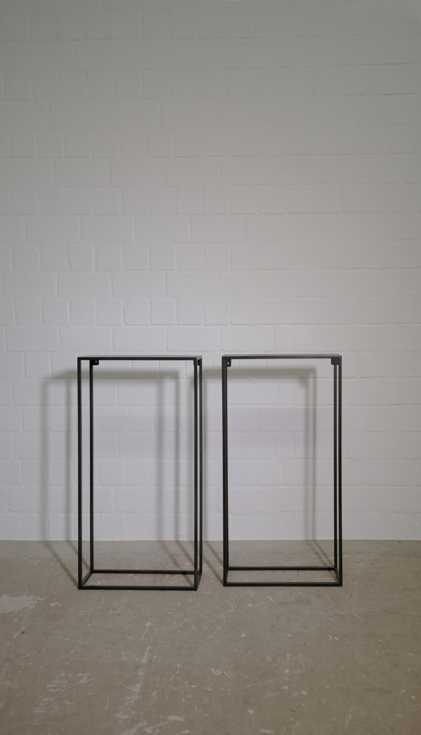 Galeriesockel aus 12 mm Vierkantstahl