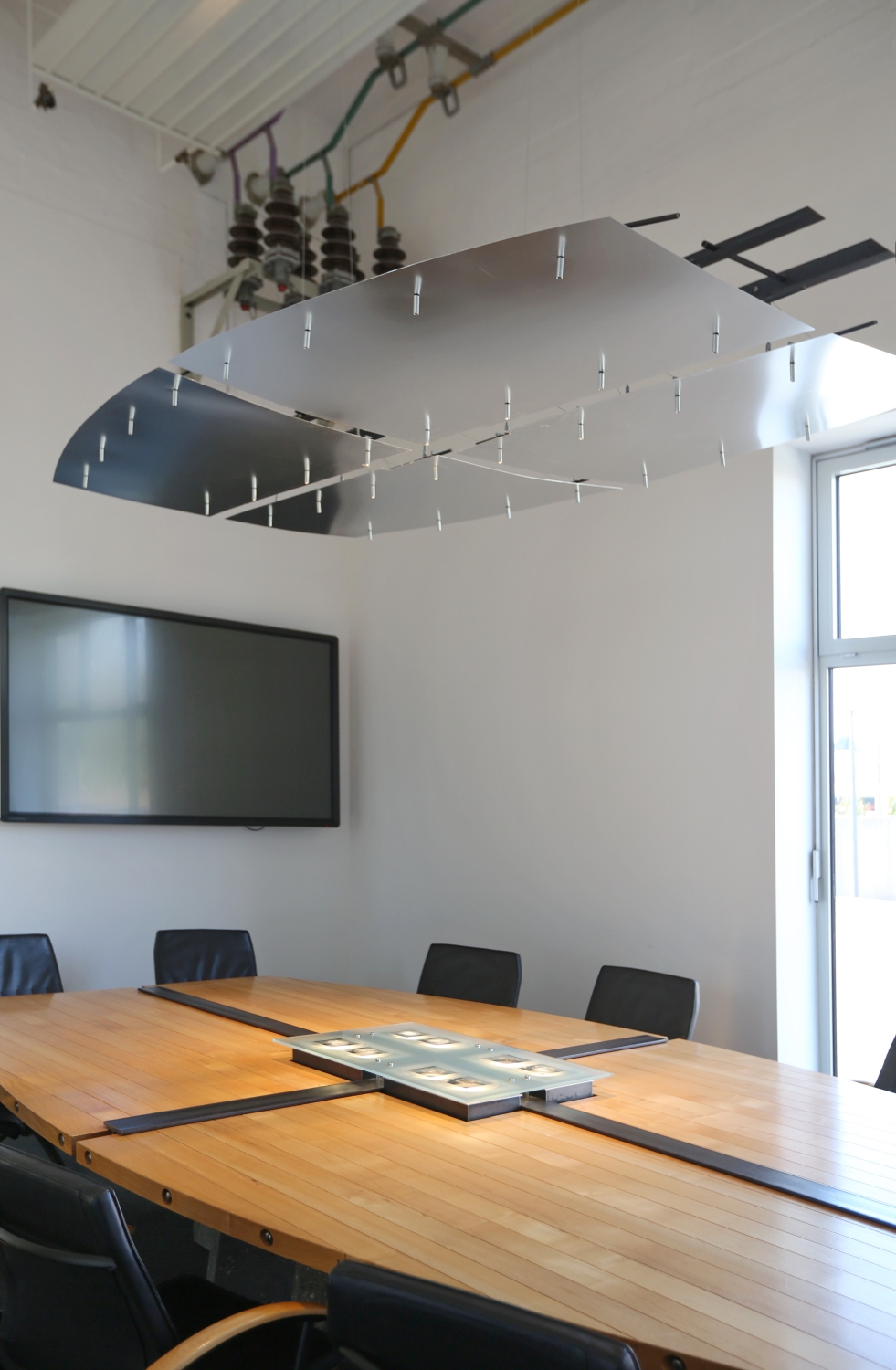 Besprechungs-Tisch mit integrierter Beleuchtung