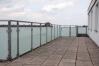 das zweite Penthaus Geländer aus Edelstahl Vierkantrohr und satiniertem Sicherheits Glas